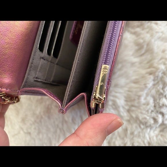 Authentic Chanel mini woven iridescent purple - Picture 4 of 9